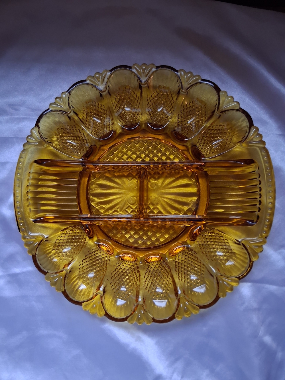 L.E. Smith Vintage Heritage Pattern Amber Glass Sectioned Serving Plate